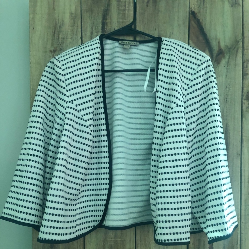 Women’s lightweight blazer